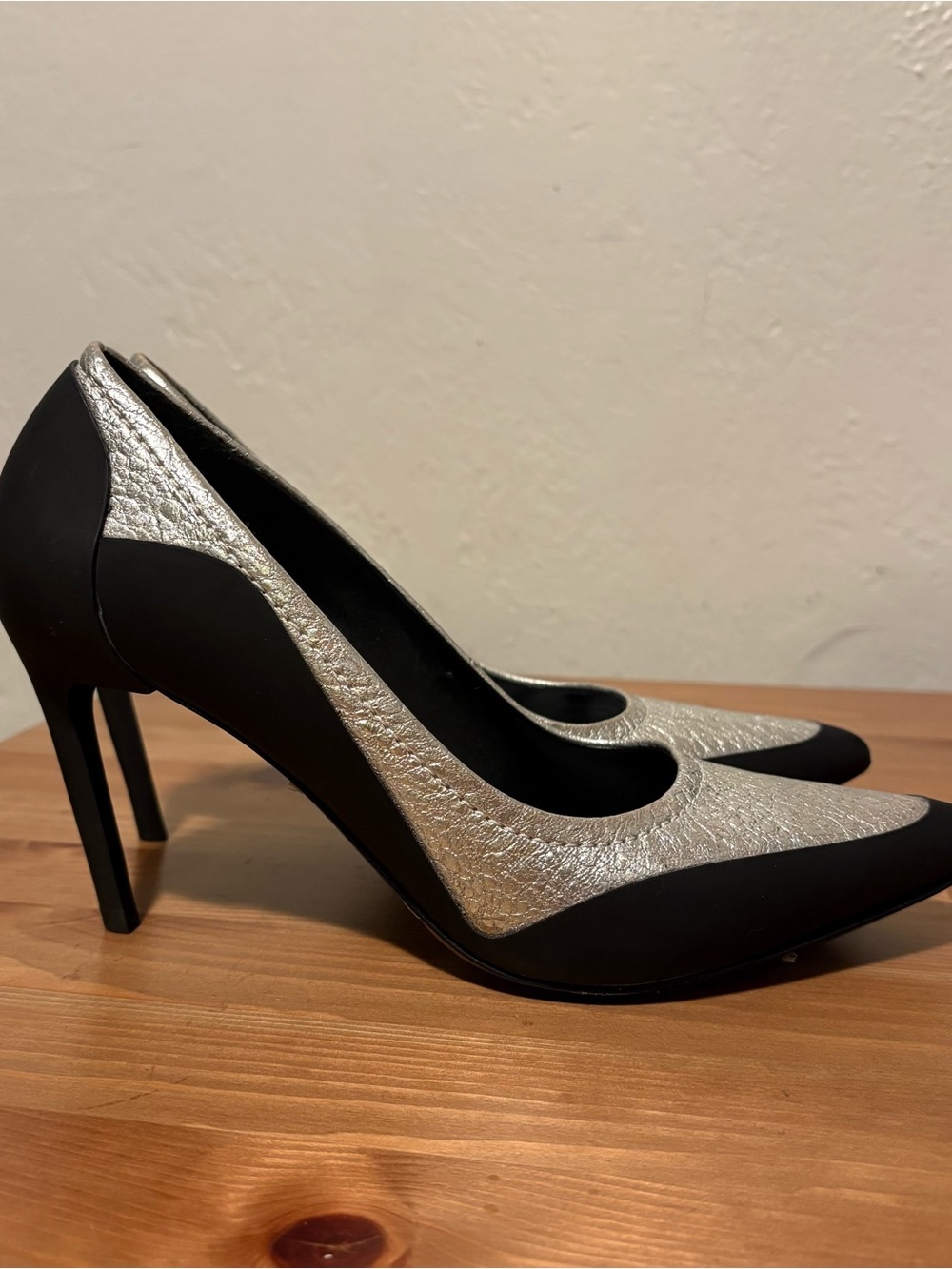 Diesel Cap Toe Pointed Toe Stiletto Pumps Slip On Black/Silver Women's EU 37